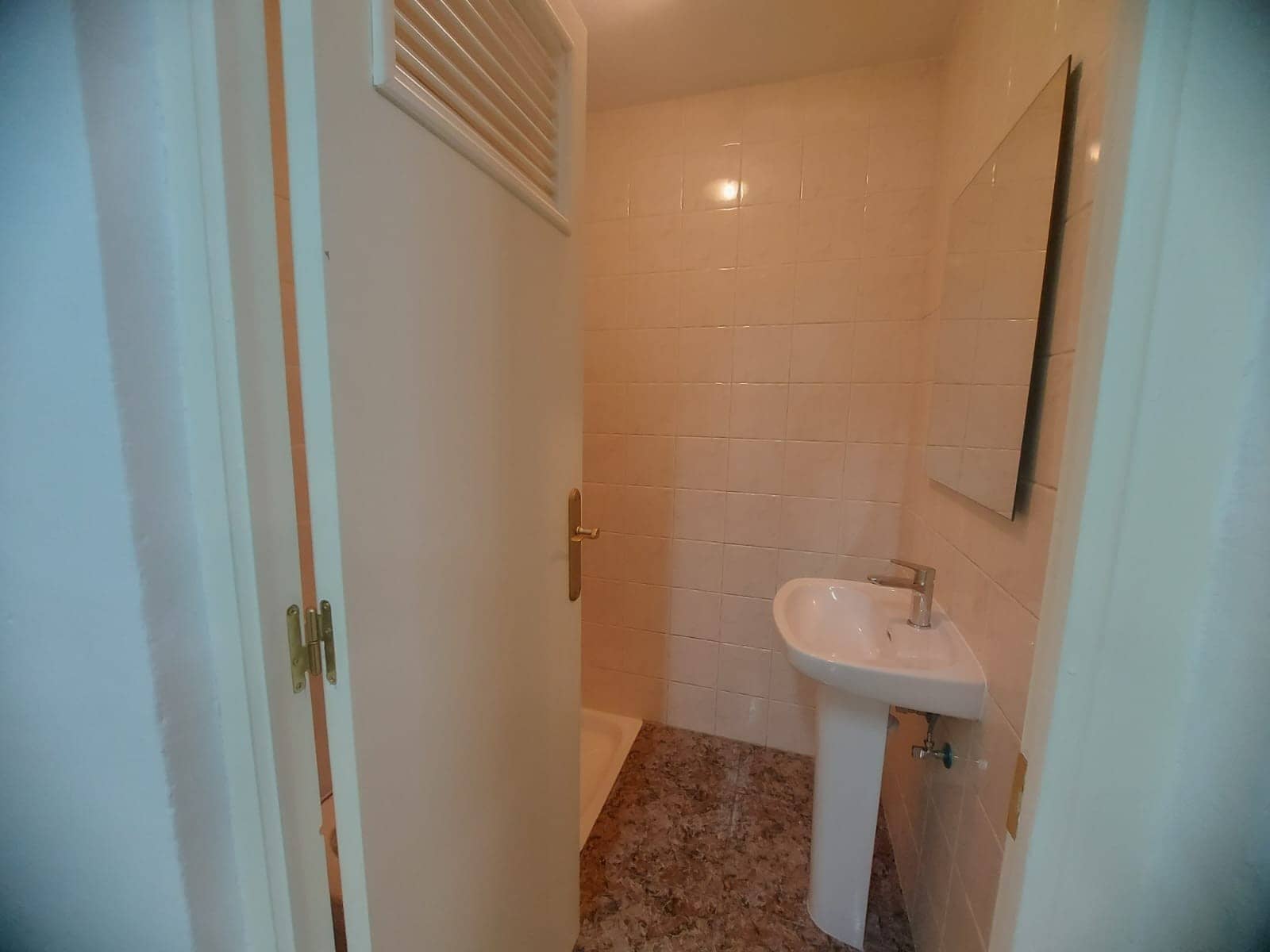 3 makuuhuone Omakotitalo myytävänä paikassa Alicante kaupunki - 175 000 € (Ref: 8956060)