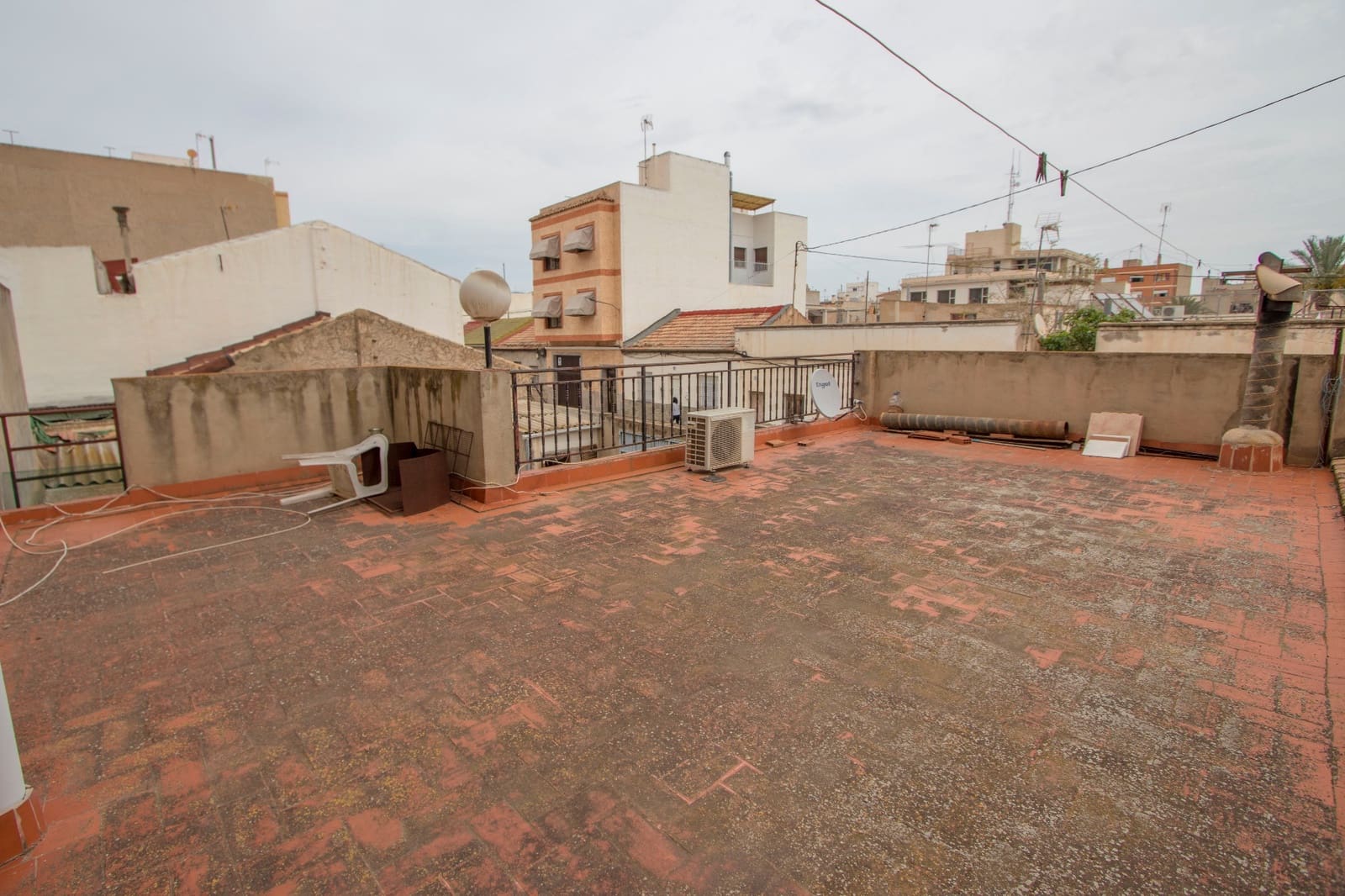 3 soveværelse Byhus til salg i Albatera med garage - € 199.999 (Ref: 8971107)