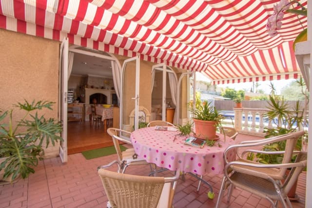 5 sovrum Villa till salu i Alicante stad med pool garage - 539 000 € (Ref: 9072553)