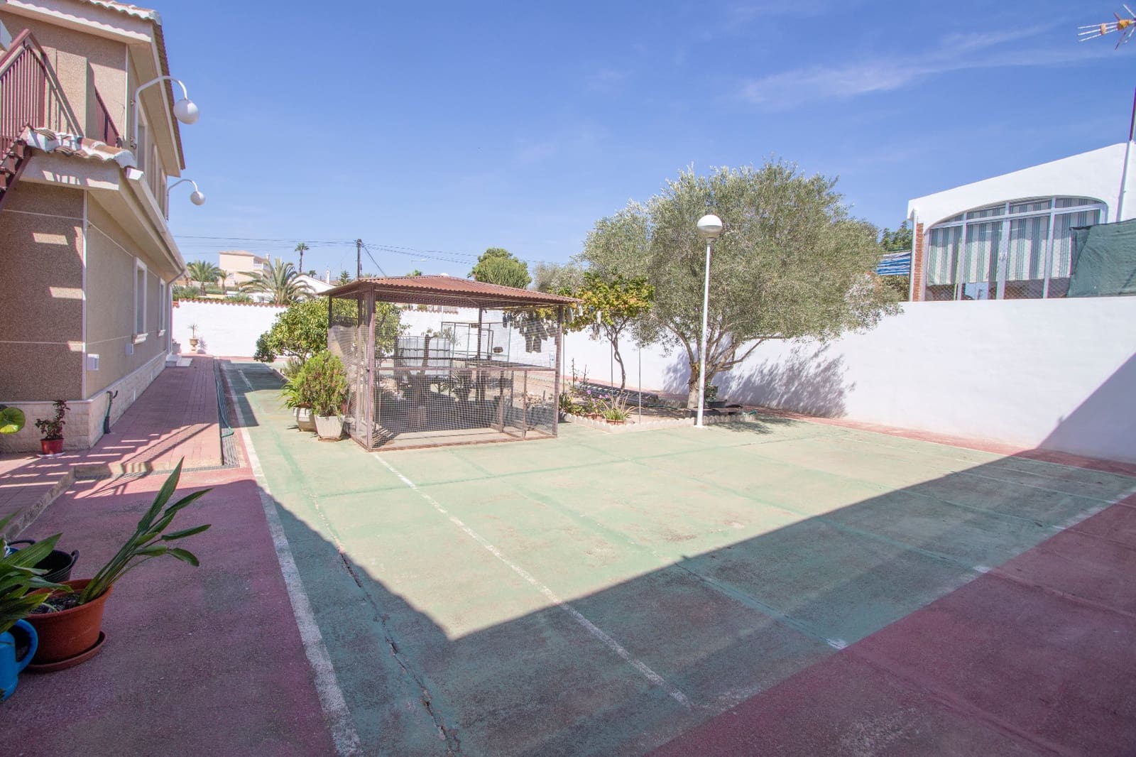 5 sovrum Villa till salu i Alicante stad med pool garage - 539 000 € (Ref: 9072553)
