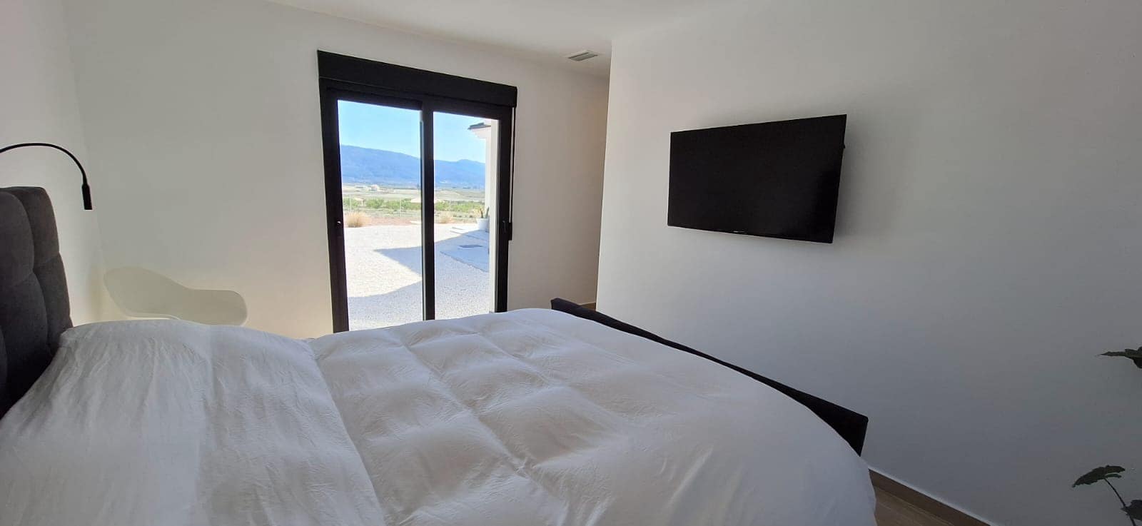 4 slaapkamer Finca/Landhuis te koop in Pinoso met zwembad - € 549.000 (Ref: 9126092)