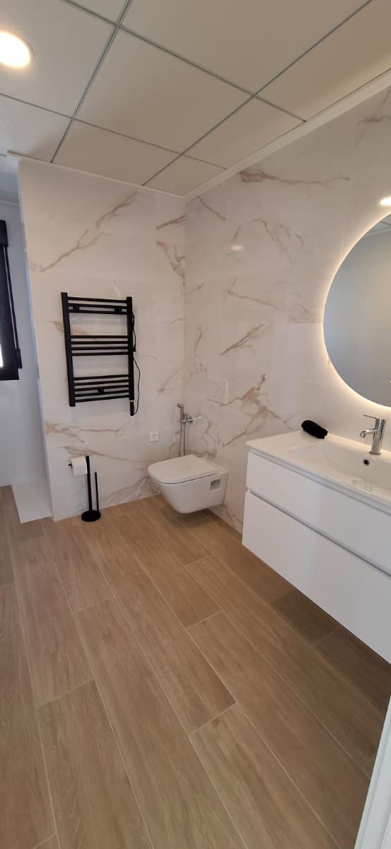 4 slaapkamer Finca/Landhuis te koop in Pinoso met zwembad - € 549.000 (Ref: 9126092)