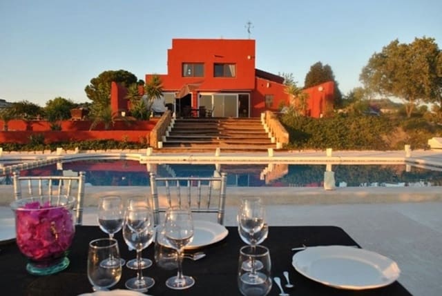 4 soveværelse Finca/Landehus til salg i Torremendo, Orihuela med swimmingpool garage - € 1.745.000 (Ref: 9133348)