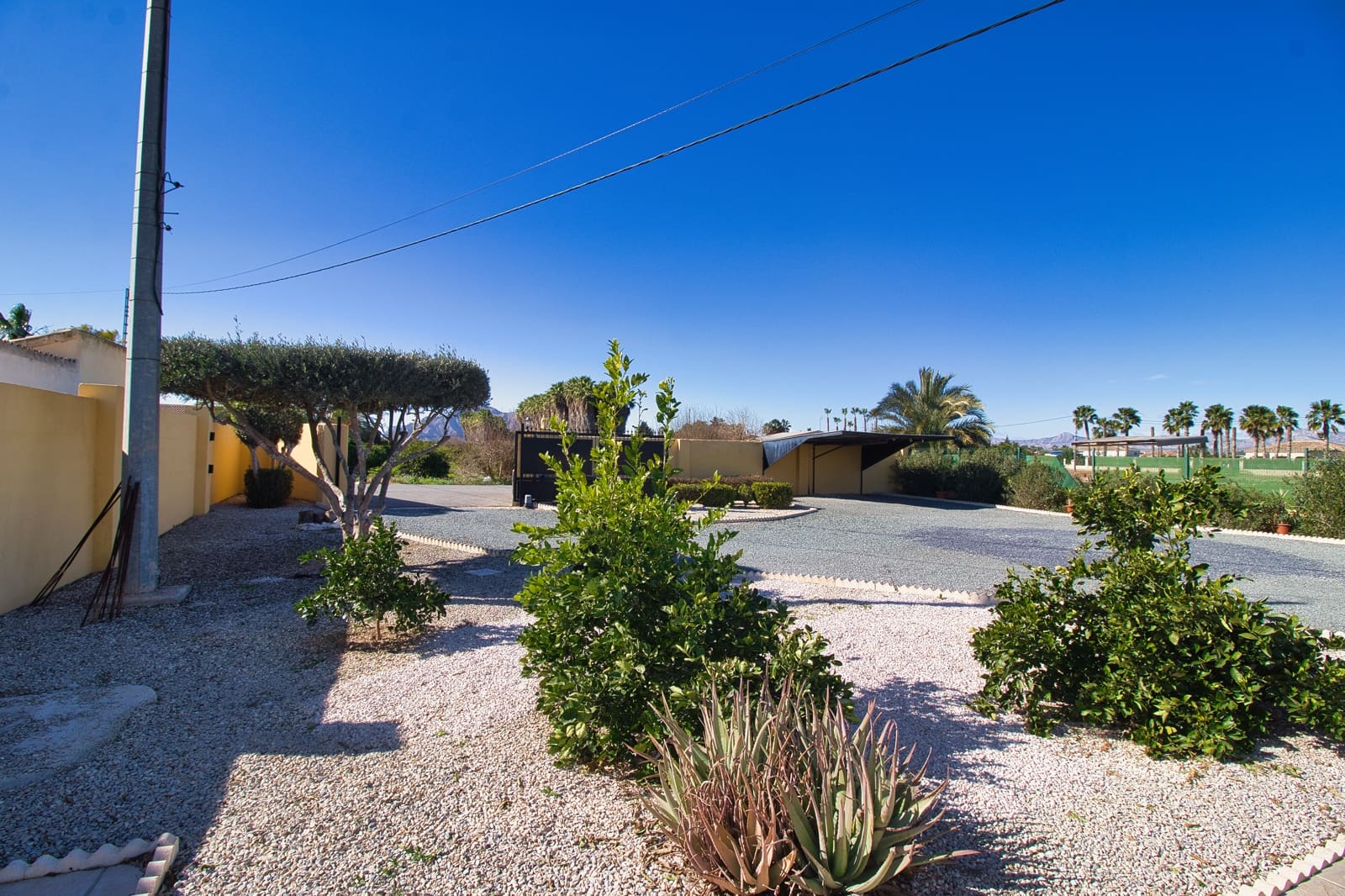 4 soveværelse Finca/Landehus til salg i Alicante by med swimmingpool - € 385.000 (Ref: 9207799)