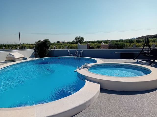 5 sypialnia Finka/Dom wiejski na sprzedaż w Jacarilla z basenem - 595 000 € (Ref: 9278395)