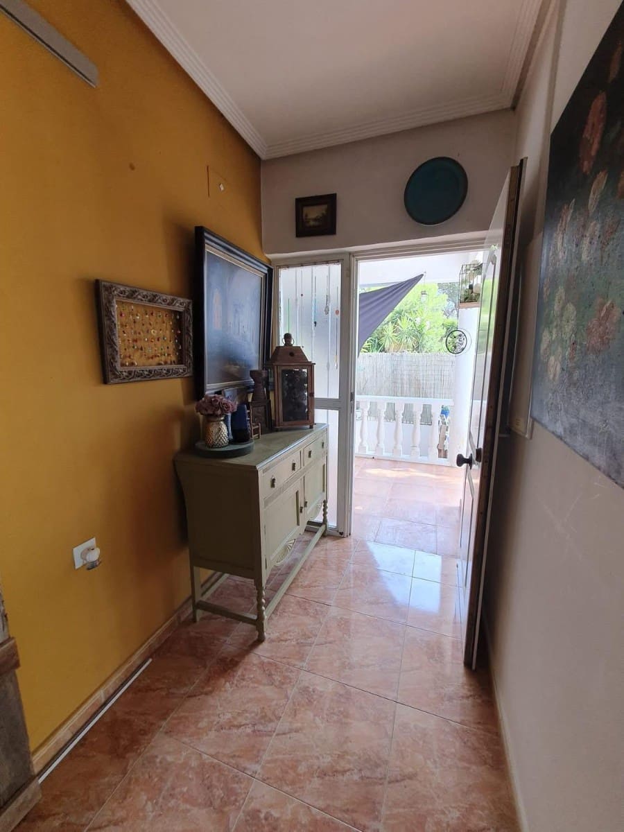 3 bedroom Finca/Country House for sale in Alicante / Alacant city - € 255,000 (Ref: 9278669)