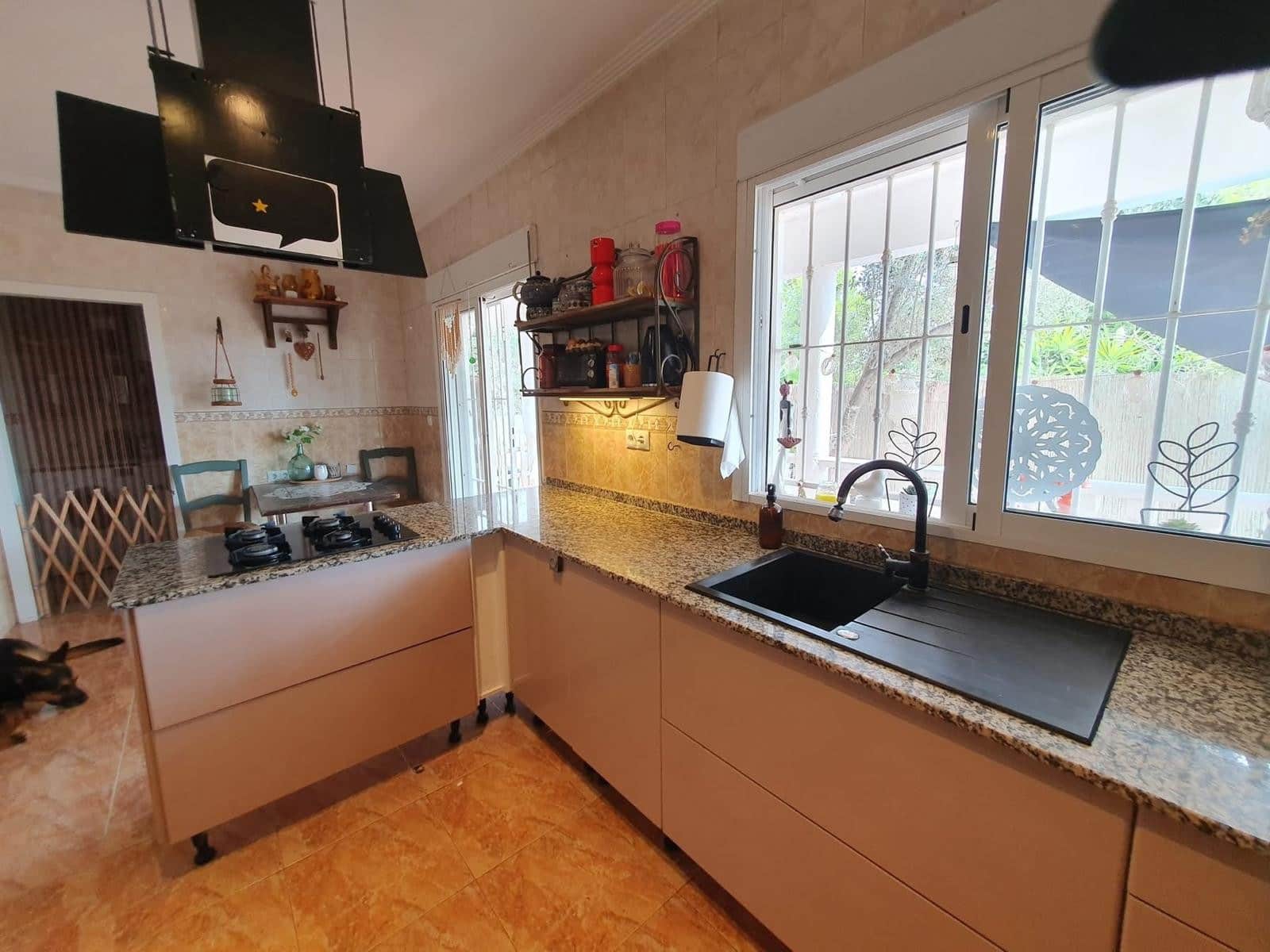 3 bedroom Finca/Country House for sale in Alicante / Alacant city - € 255,000 (Ref: 9278669)