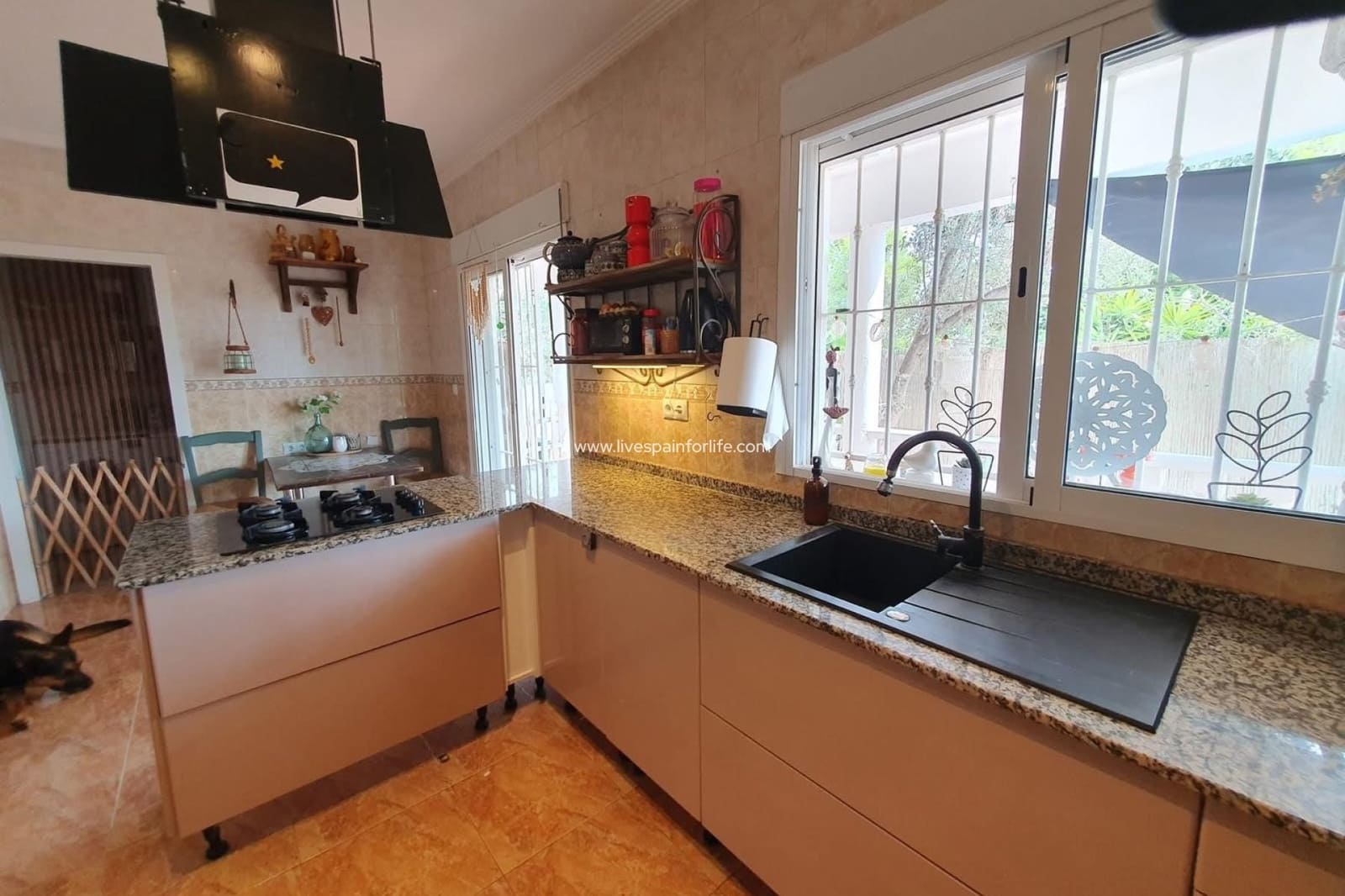 3 soverom Finca/Herregård til salgs i Alicante by med svømmebasseng - € 265 000 (Ref: 9278669)