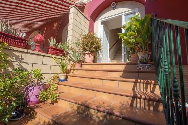 4 bedroom Townhouse for sale in Albatera - € 225,000 (Ref: 9278676)