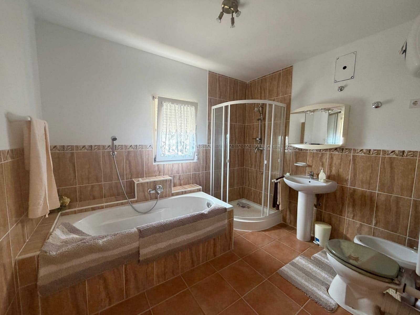 3 bedroom Finca/Country House for sale in Albatera with garage - € 160,000 (Ref: 9278690)