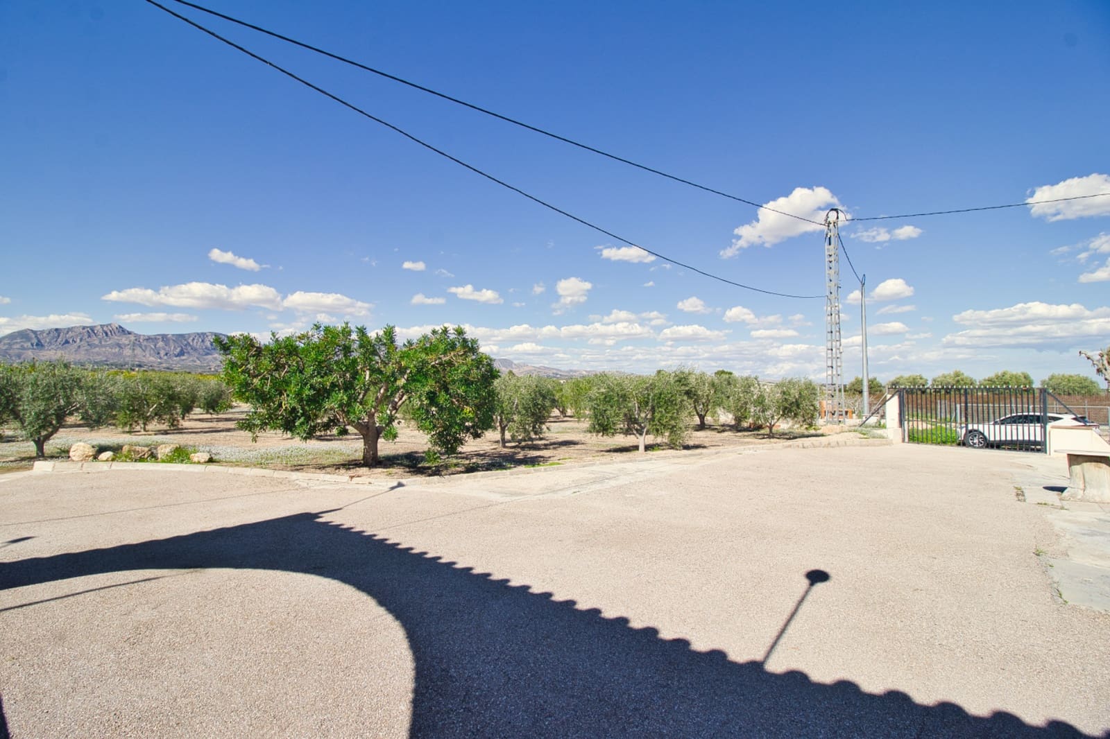 1 slaapkamer Finca/Landhuis te koop in Alicante stad met zwembad garage - € 140.000 (Ref: 9278692)