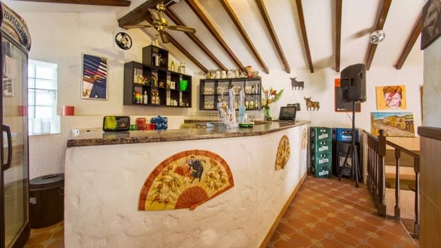 6 slaapkamer Finca/Landhuis te koop in Barbarroja, Orihuela met zwembad garage - € 850.000 (Ref: 9309144)