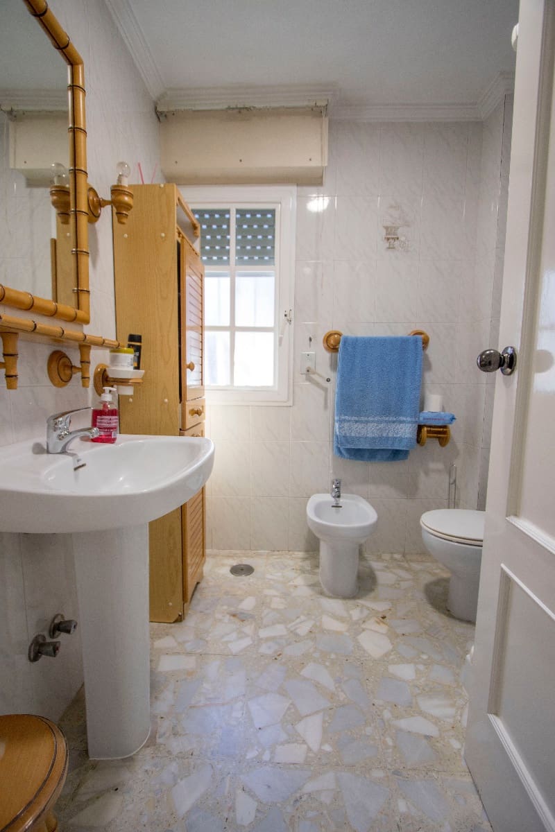 5 soverom Hus til salgs i Redovan med garasje - € 240 000 (Ref: 9309146)