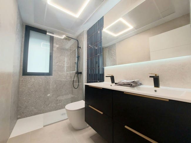 Chalet de 2 habitaciones en Pilar de la Horadada en venta con piscina - 264.900 € (Ref: 9311453)