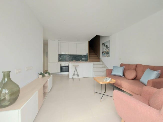 Chalet de 2 habitaciones en Pilar de la Horadada en venta con piscina - 264.900 € (Ref: 9311453)