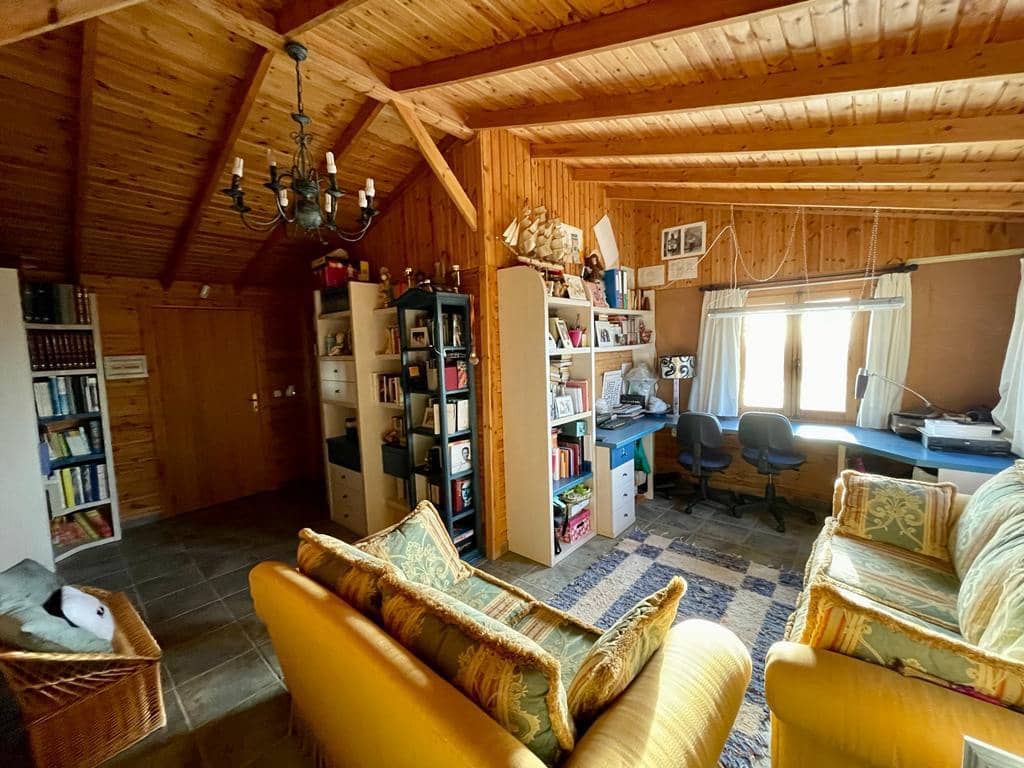 4 makuuhuone Maalaistalo myytävänä paikassa Alicante kaupunki mukana uima-altaan 
autotalli - 399 999 € (Ref: 9324827)