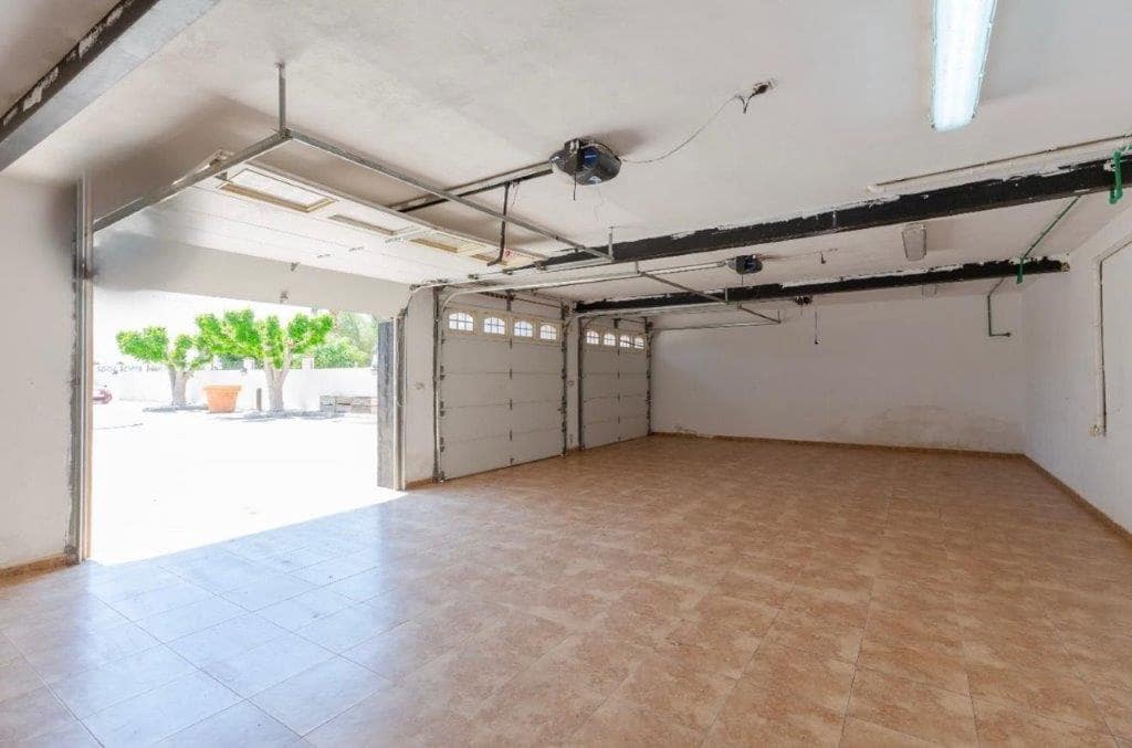 7 soveværelse Finca/Landehus til salg i Alicante by med swimmingpool garage - € 780.000 (Ref: 9328330)