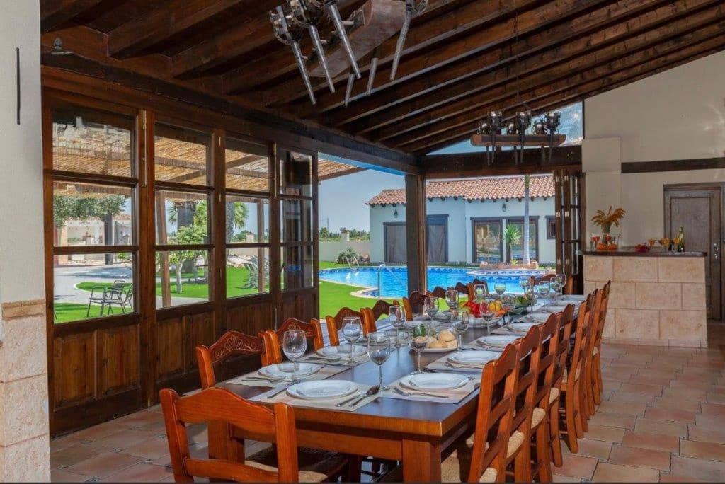 7 soveværelse Finca/Landehus til salg i Alicante by med swimmingpool garage - € 780.000 (Ref: 9328330)