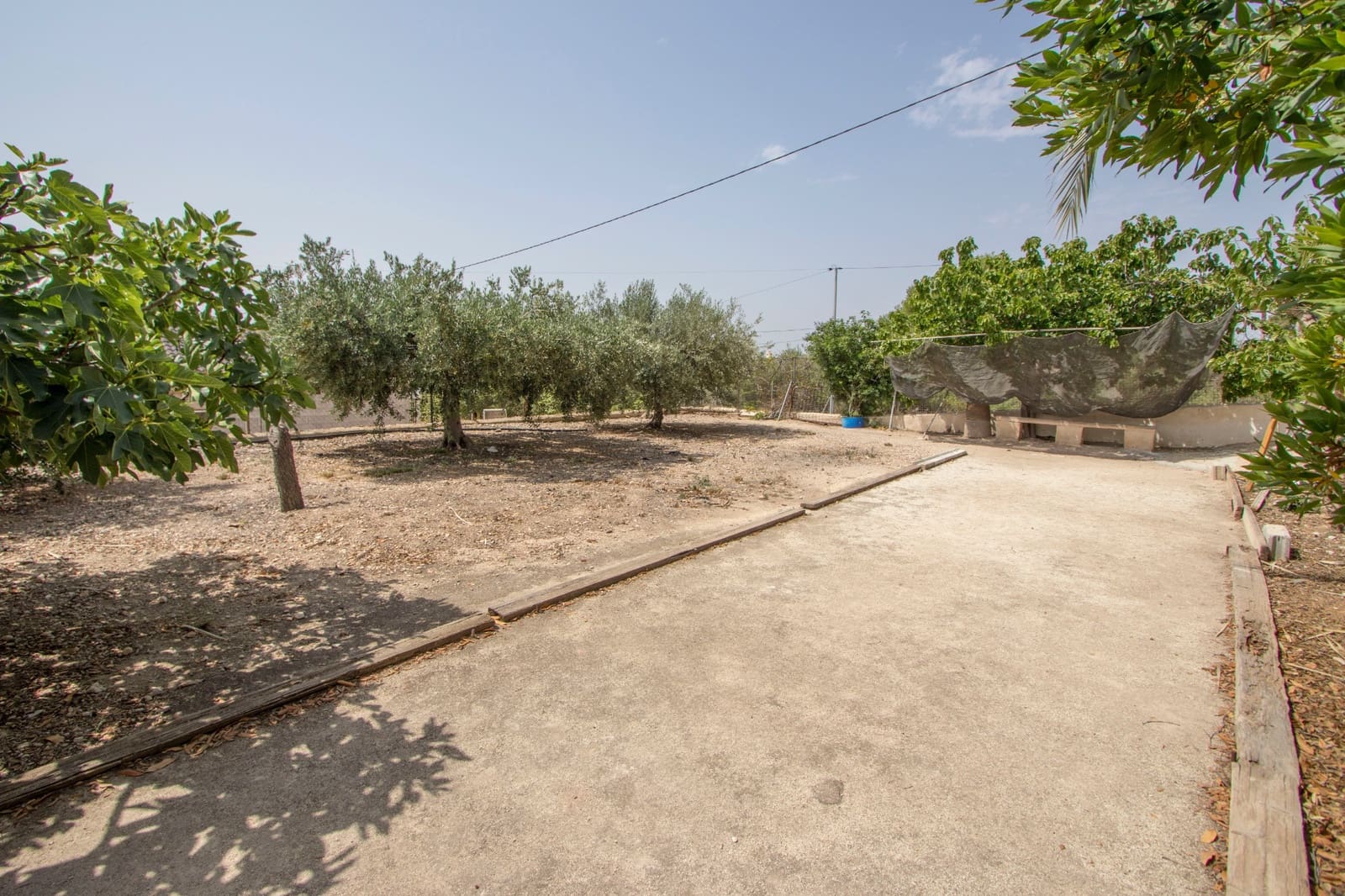 3 sovrum Finca/Hus på landet till salu i Alicante stad med pool garage - 260 000 € (Ref: 9360440)