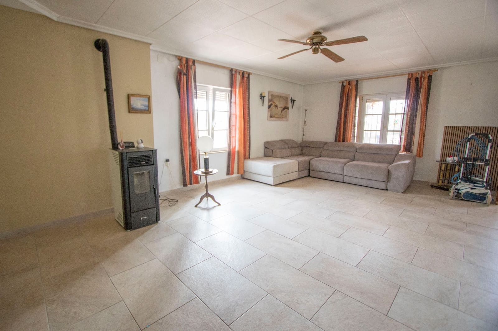 7 soveværelse Finca/Landehus til salg i Albatera med swimmingpool garage - € 390.000 (Ref: 9363177)