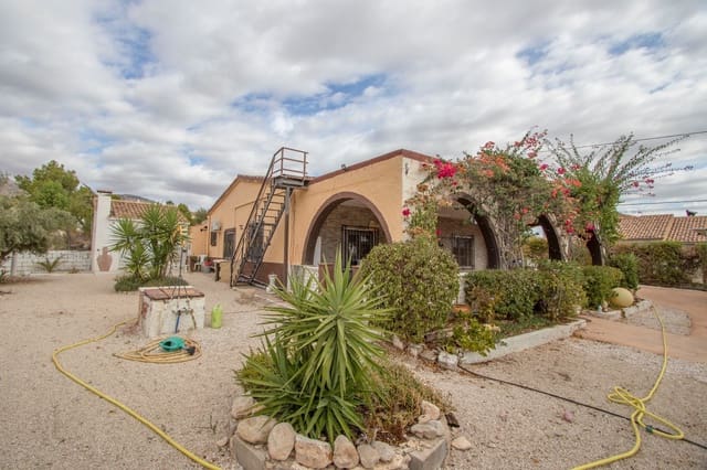 7 slaapkamer Finca/Landhuis te koop in Albatera met zwembad garage - € 390.000 (Ref: 9363177)