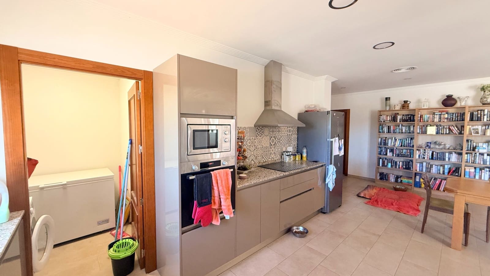 4 slaapkamer Villa te koop in Hondon de las Nieves met zwembad - € 399.000 (Ref: 9363309)