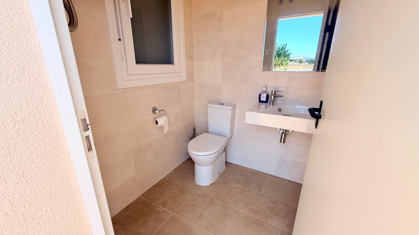 4 slaapkamer Villa te koop in Hondon de las Nieves met zwembad - € 399.000 (Ref: 9363309)