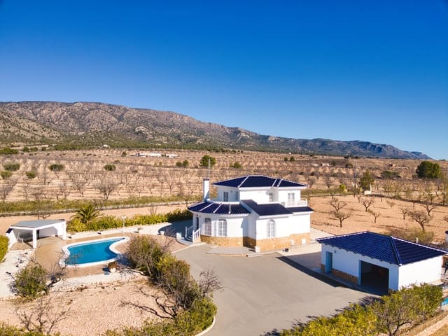 4 slaapkamer Finca/Landhuis te koop in Pinoso met zwembad garage - € 475.000 (Ref: 9369289)