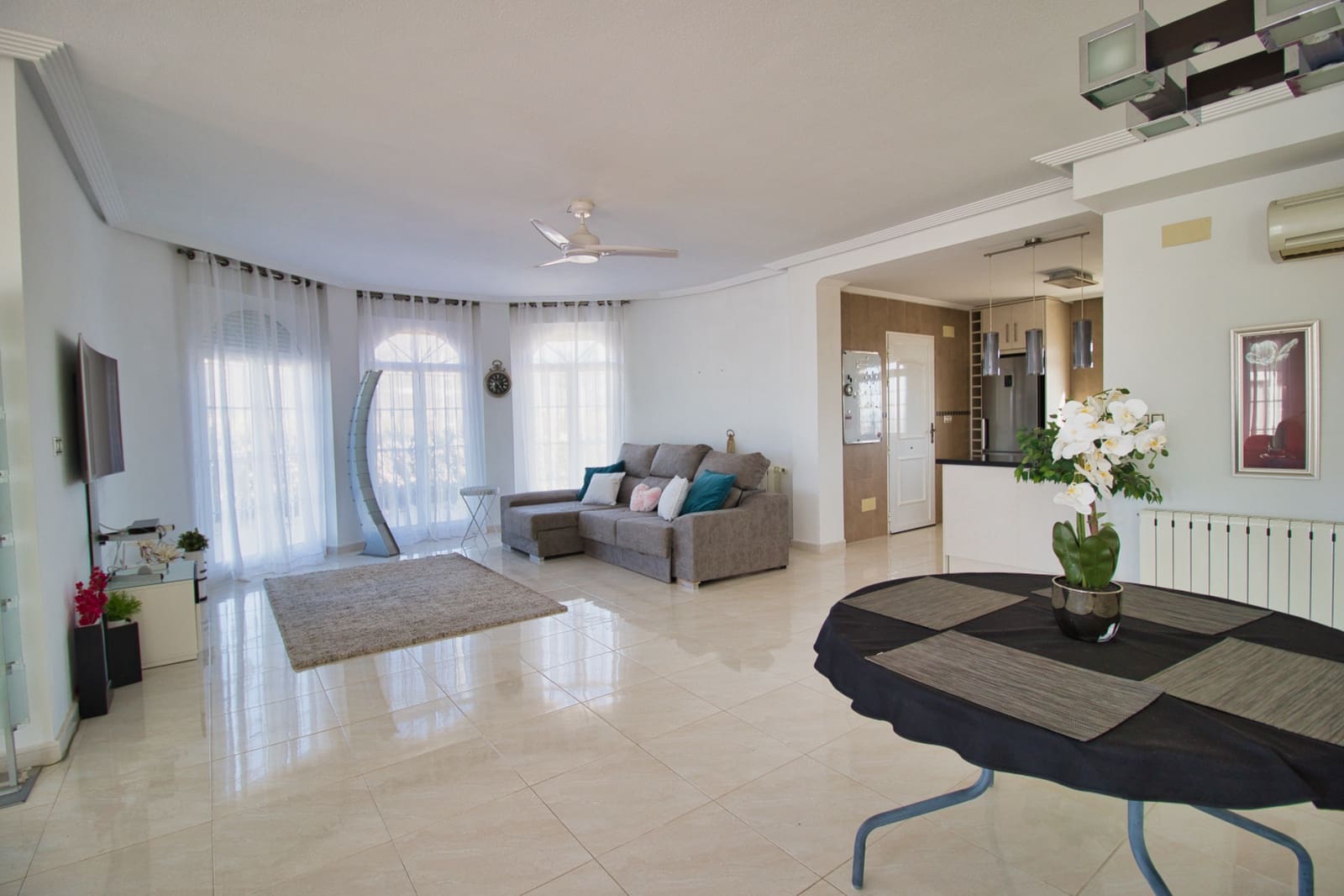 4 slaapkamer Finca/Landhuis te koop in Pinoso met zwembad garage - € 475.000 (Ref: 9369289)