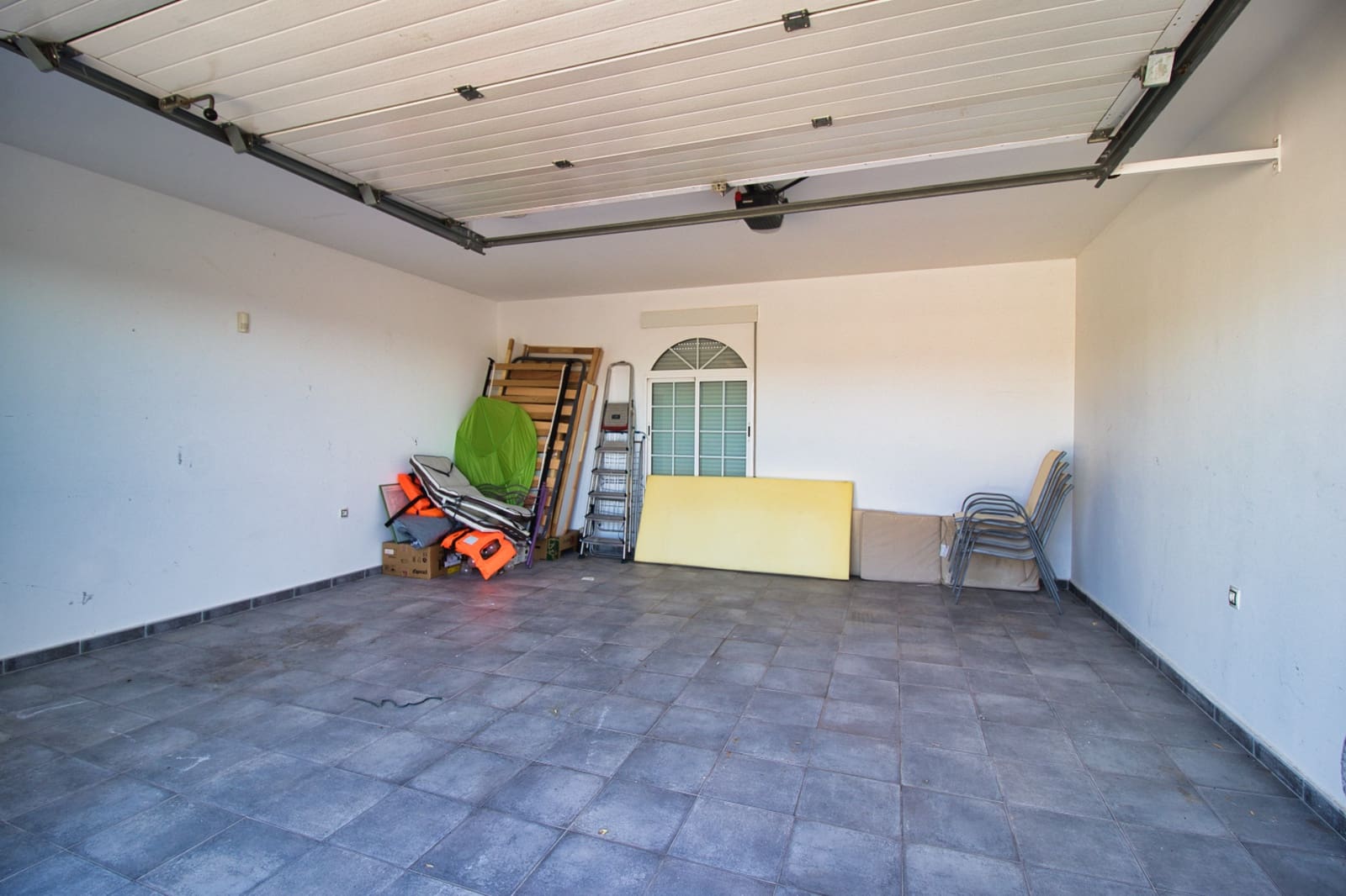 4 slaapkamer Finca/Landhuis te koop in Pinoso met zwembad garage - € 475.000 (Ref: 9369289)