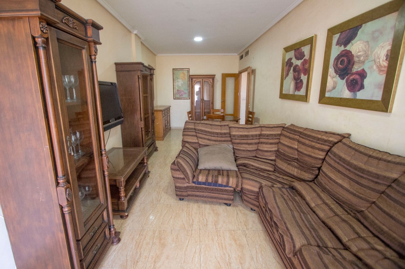 3 slaapkamer Appartement te koop in Cox - € 112.500 (Ref: 9369295)