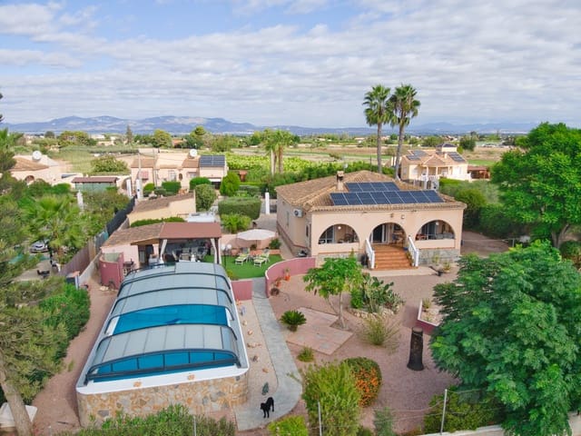 3 bedroom Finca/Country House for sale in Alicante / Alacant city with pool garage - € 340,000 (Ref: 9378256)