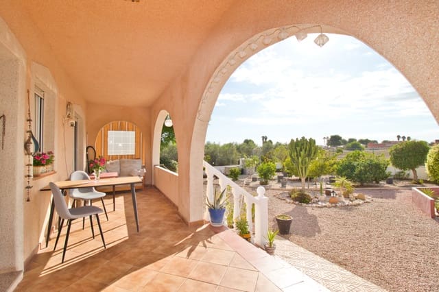 3 bedroom Finca/Country House for sale in Alicante / Alacant city with pool garage - € 340,000 (Ref: 9378256)