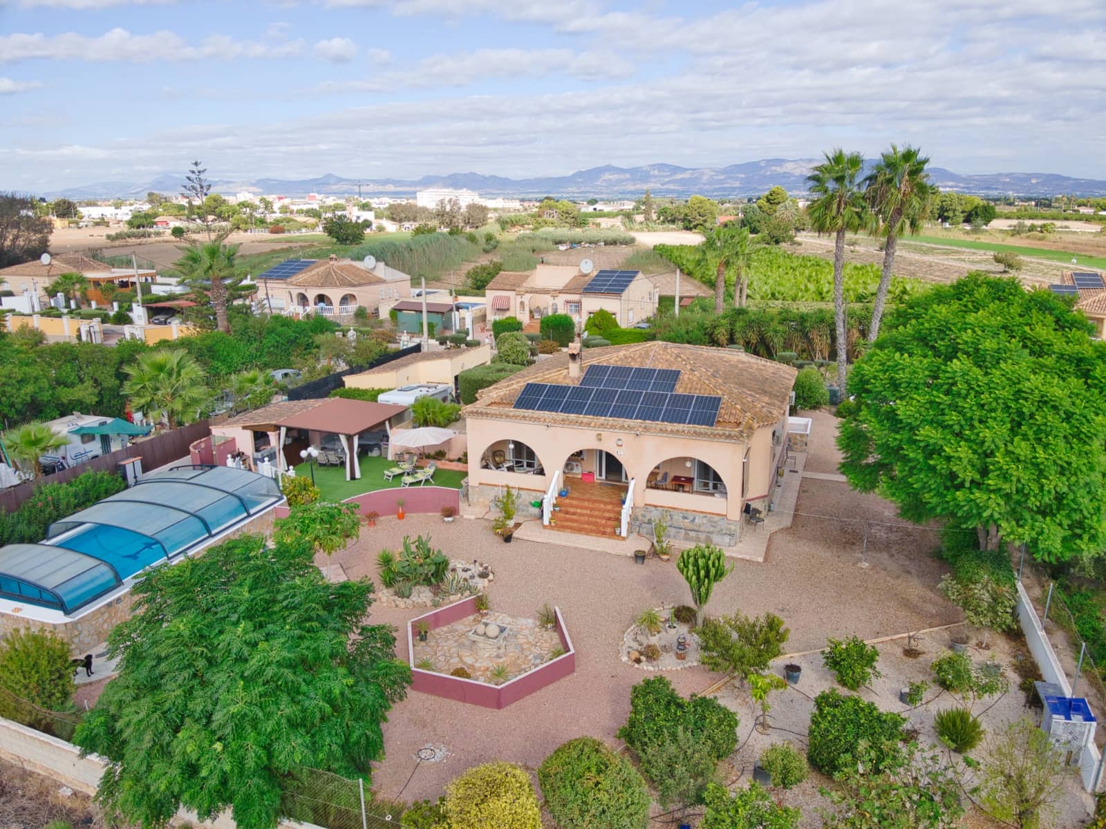 3 soverom Finca/Herregård til salgs i Alicante by med svømmebasseng garasje - € 340 000 (Ref: 9378256)