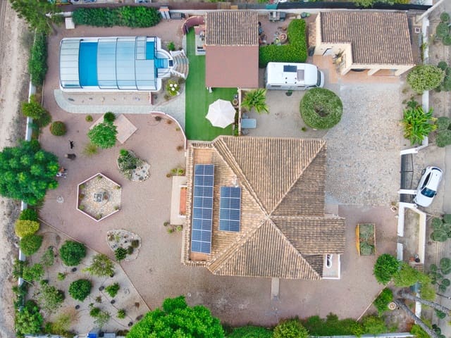 3 bedroom Finca/Country House for sale in Alicante / Alacant city with pool garage - € 340,000 (Ref: 9378256)