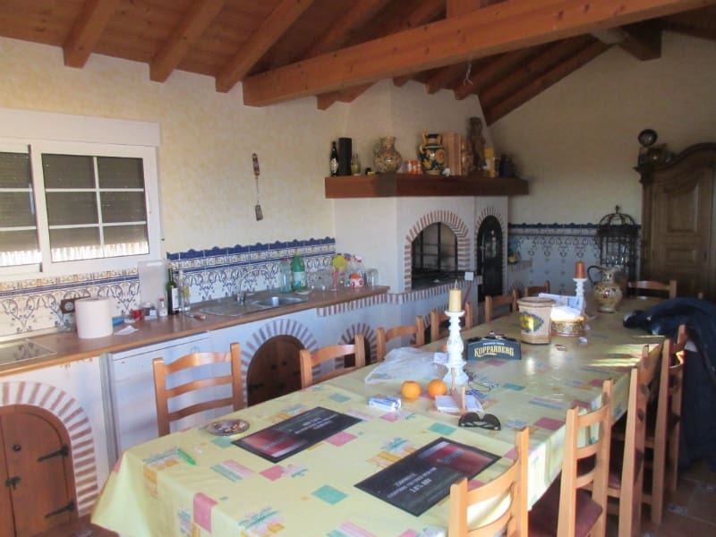 16 sypialnia Finka/Dom wiejski na sprzedaż w Miasto Alicante / Alacant z basenem garażem - 1 050 000 € (Ref: 9383201)