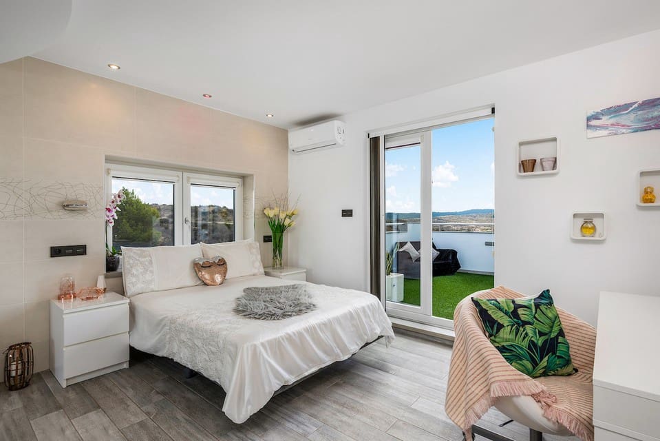 5 sovrum Finca/Hus på landet till salu i Torremendo - 1 695 000 € (Ref: 9383738)