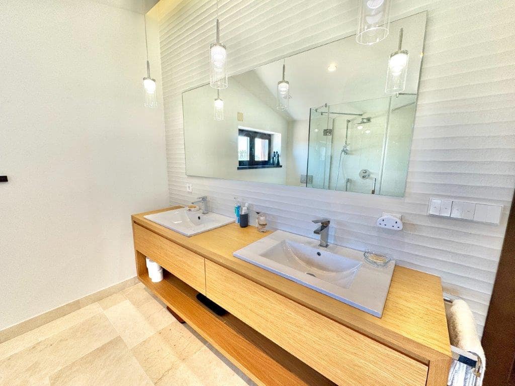 4 slaapkamer Finca/Landhuis te koop in Dolores met zwembad garage - € 1.150.000 (Ref: 9386526)