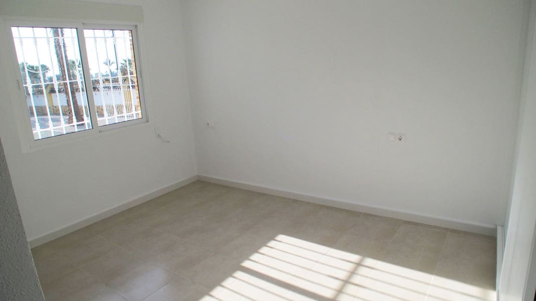 3 chambre Finca/Maison de Campagne à vendre à Catral avec garage - 365 000 € (Ref: 9386695)