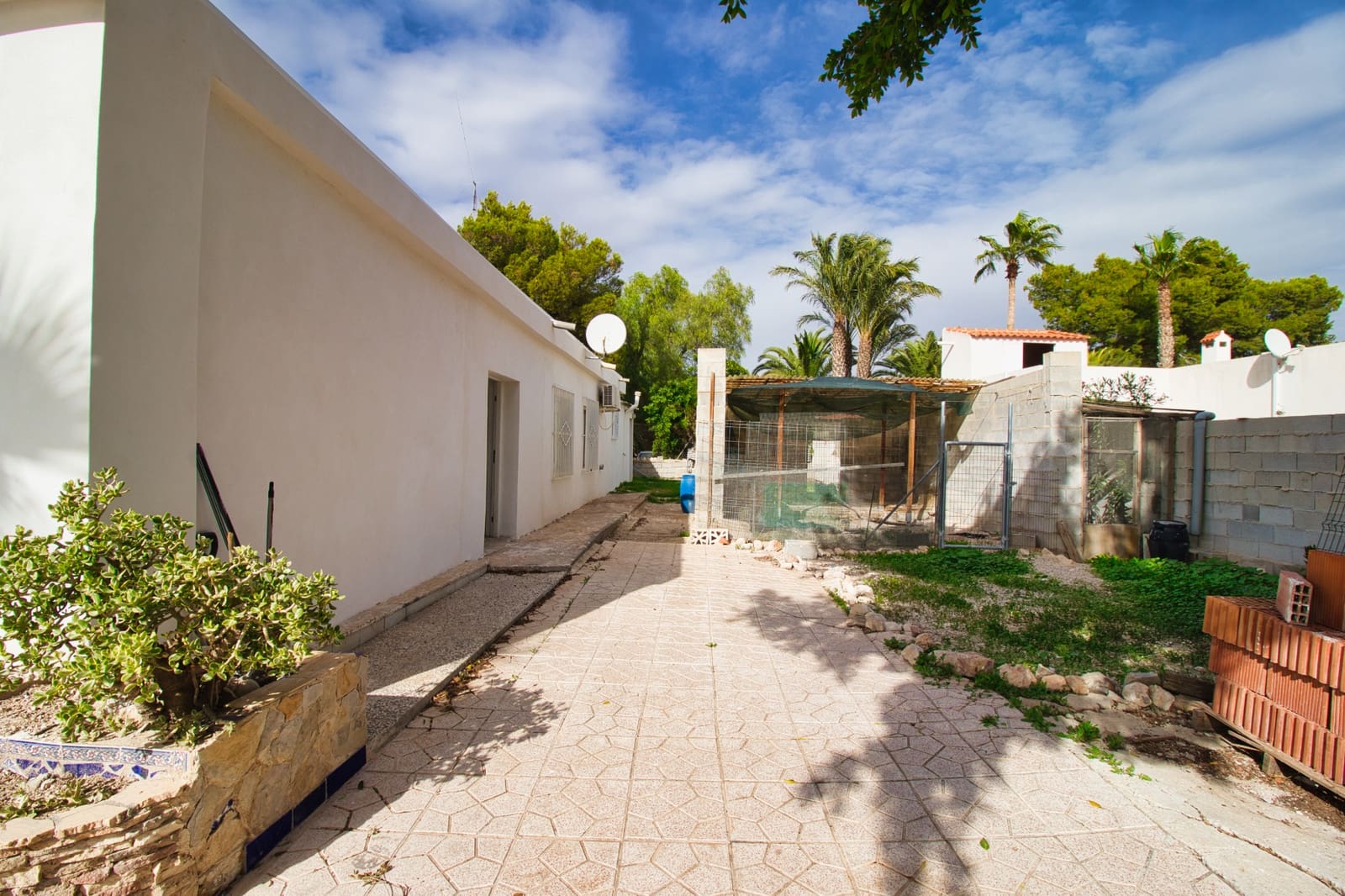 3 sovrum Finca/Hus på landet till salu i Albatera med pool garage - 190 000 € (Ref: 9394397)