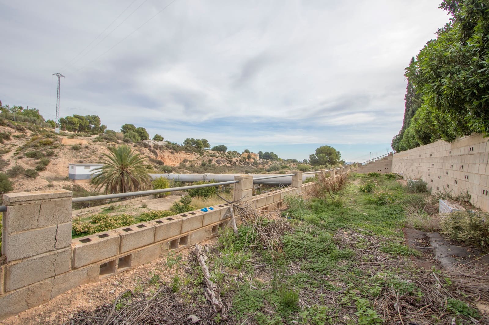 2 slaapkamer Finca/Landhuis te koop in Alicante stad met garage - € 290.000 (Ref: 9396511)