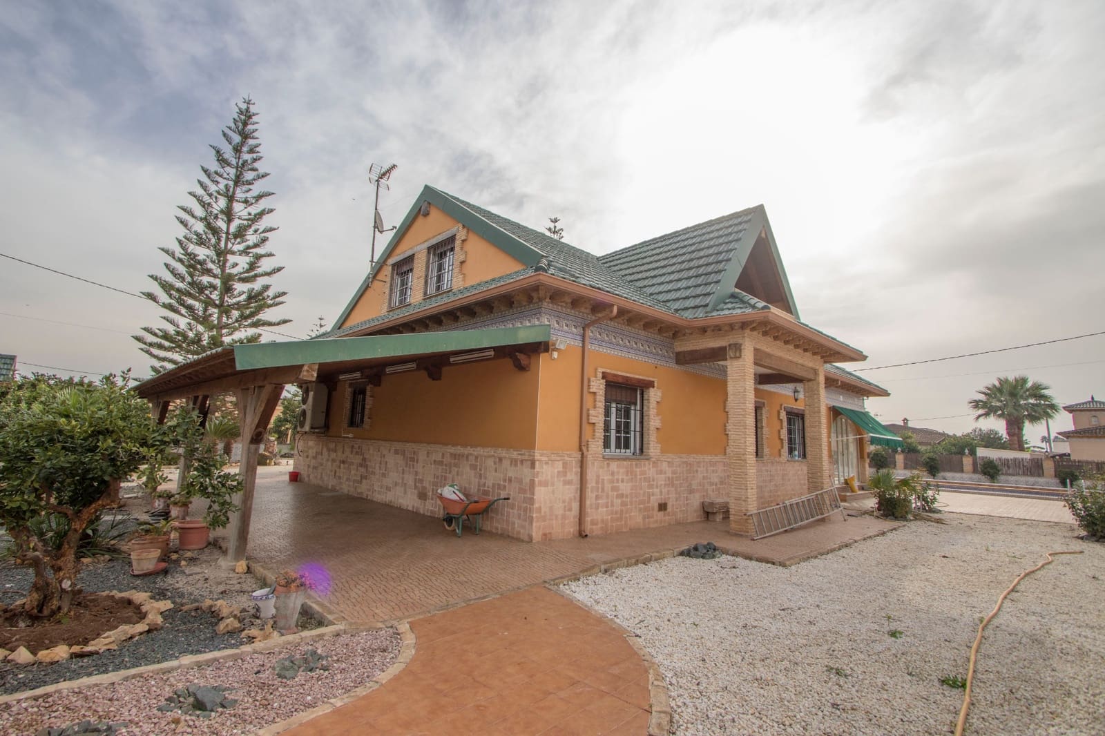 5 soverom Finca/Herregård til salgs i Alicante by med svømmebasseng garasje - € 620 000 (Ref: 9396513)