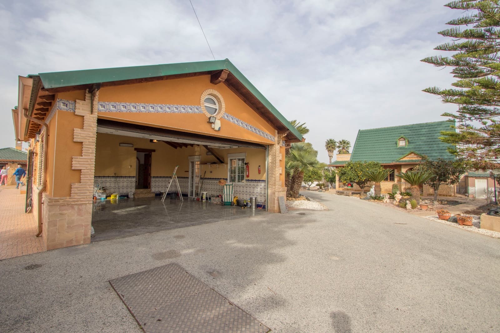 5 soverom Finca/Herregård til salgs i Alicante by med svømmebasseng garasje - € 620 000 (Ref: 9396513)