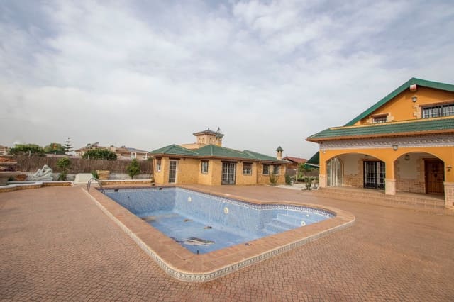 5 slaapkamer Finca/Landhuis te koop in Alicante stad met zwembad garage - € 620.000 (Ref: 9396513)