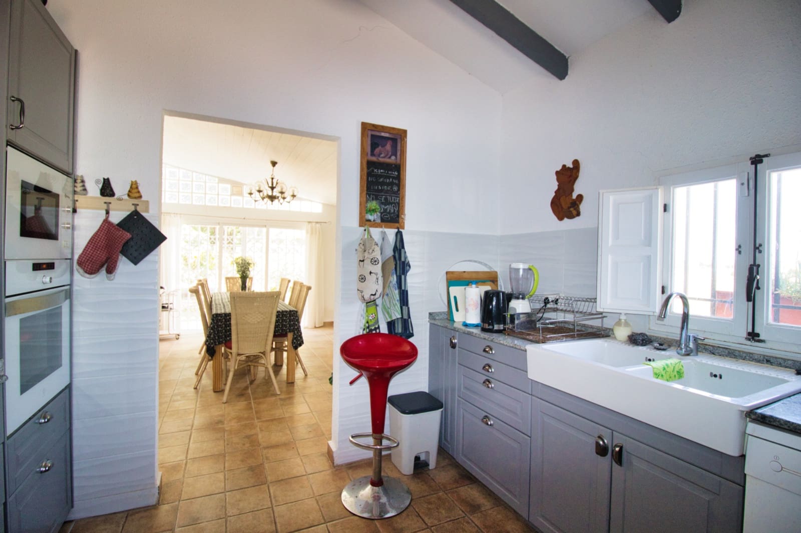 3 bedroom Commercial for sale in Dolores with pool garage - € 495,000 (Ref: 9402423)