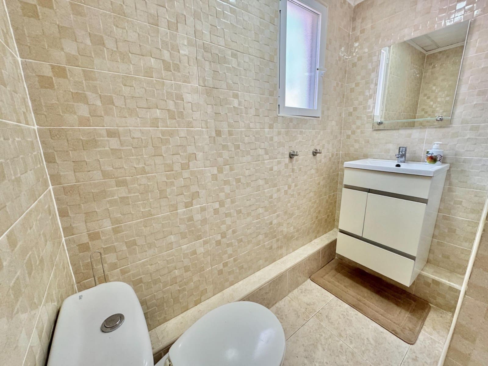 7 sypialnia Finka/Dom wiejski na sprzedaż w Dolores z basenem garażem - 649 000 € (Ref: 9402426)