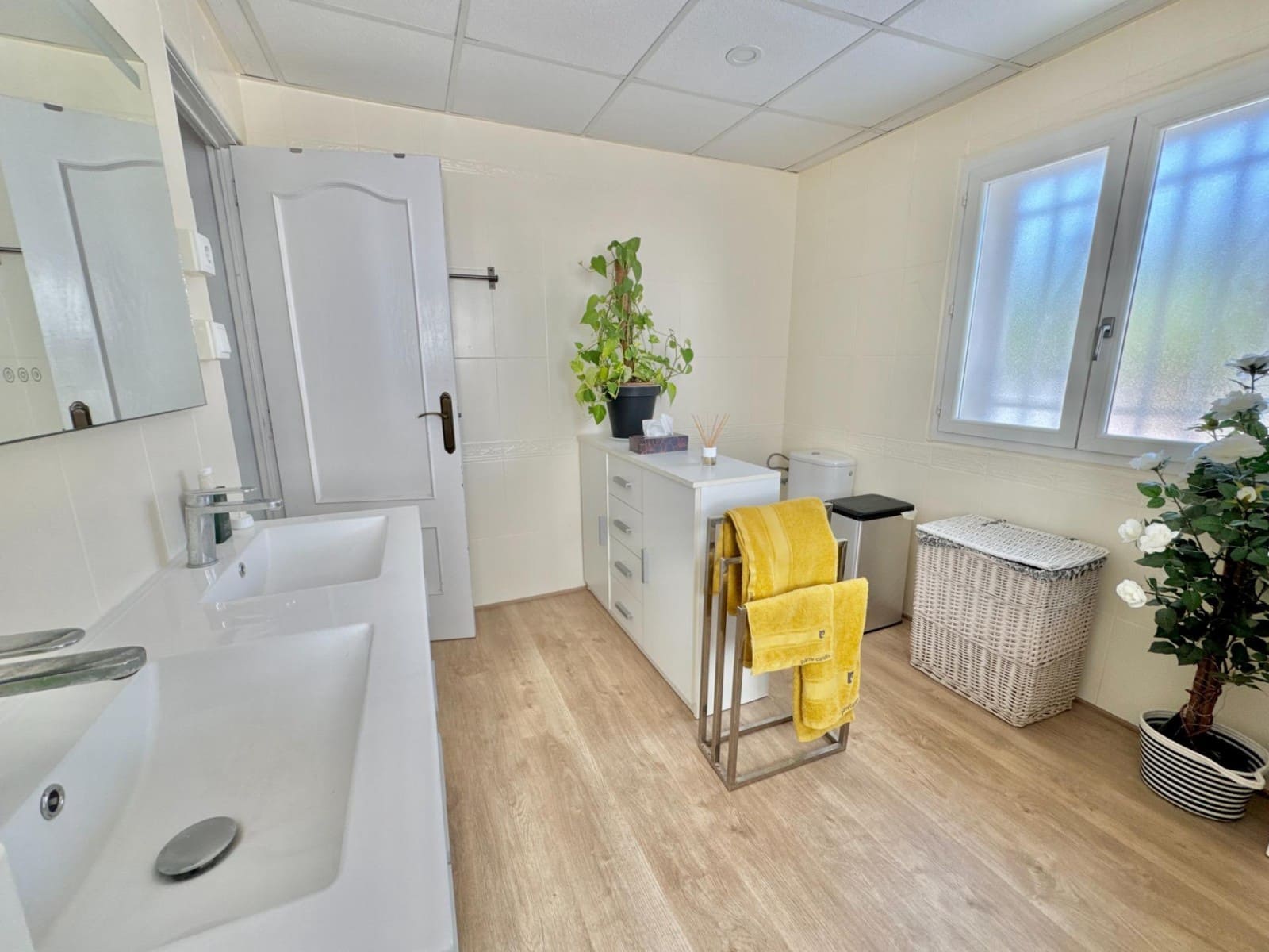 7 sypialnia Finka/Dom wiejski na sprzedaż w Dolores z basenem garażem - 649 000 € (Ref: 9402426)