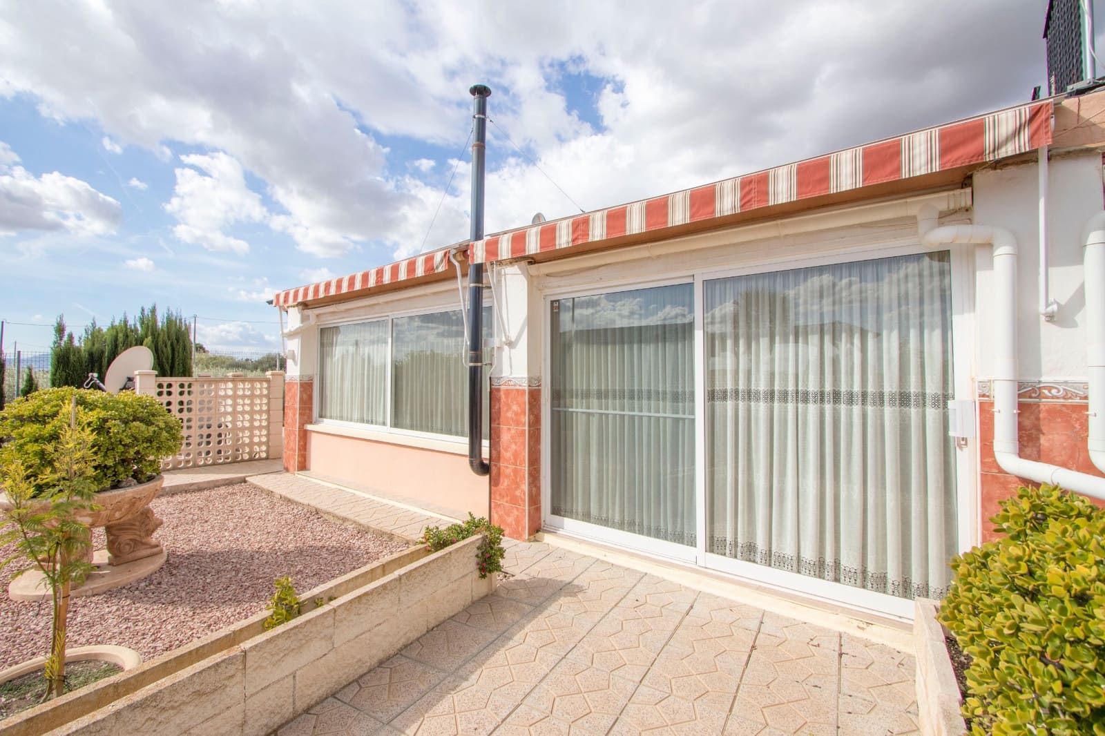 4 slaapkamer Finca/Landhuis te koop in Crevillente / Crevillent met zwembad garage - € 350.000 (Ref: 9402432)