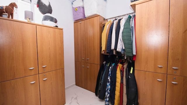 3 sypialnia Finka/Dom wiejski na sprzedaż w Miasto Alicante / Alacant z basenem garażem - 339 000 € (Ref: 9402433)