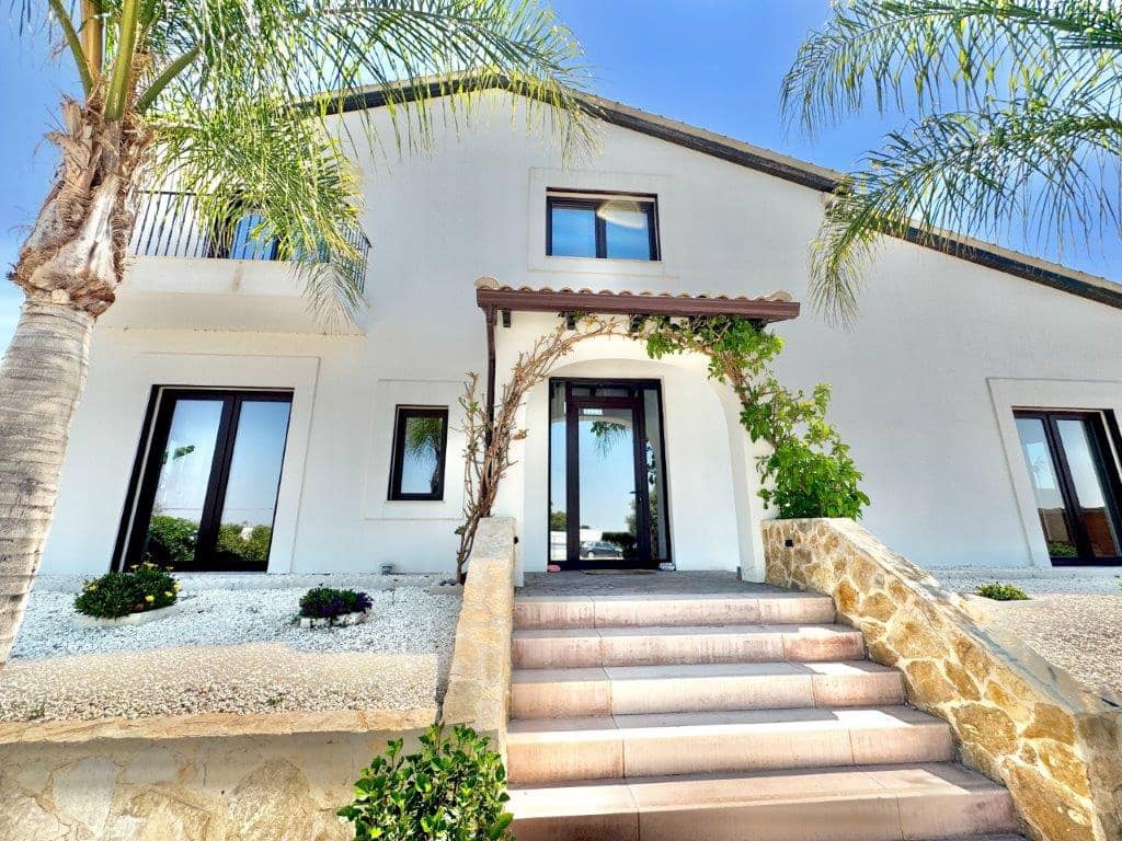 4 sovrum Finca/Hus på landet till salu i Dolores med pool garage - 1 150 000 € (Ref: 9402436)